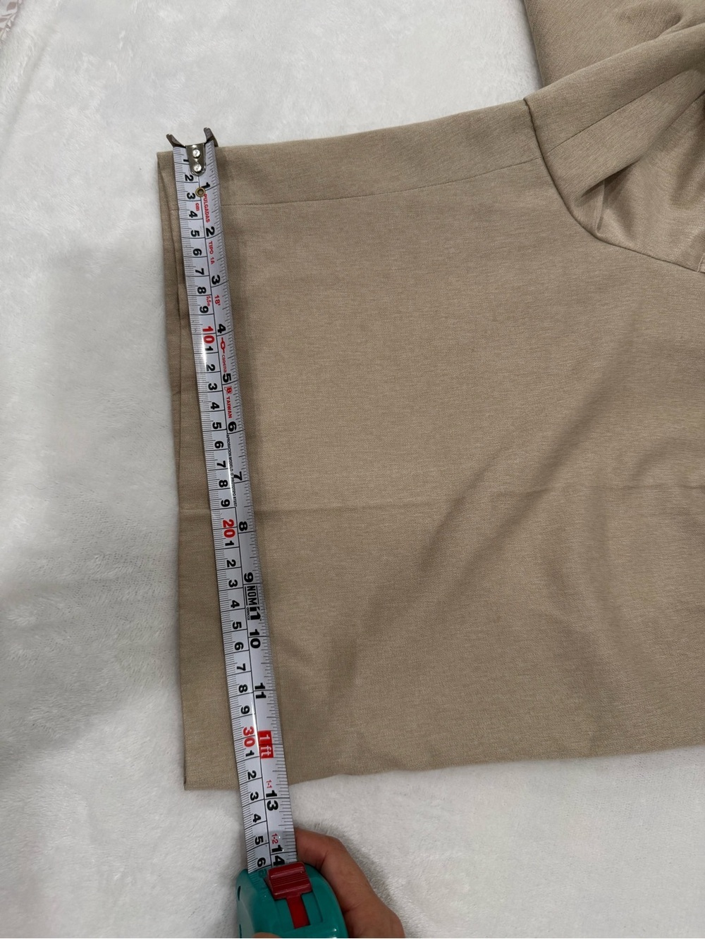 Vintage Lacoste Pleated Bermuda Colette Shorts Beige Tan Old Money Size 10 - Picture 10 of 12